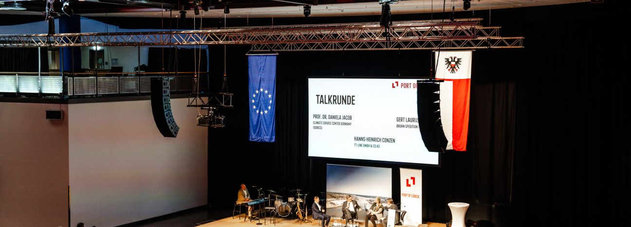 PortofLuebeck1 PortofLuebeck1