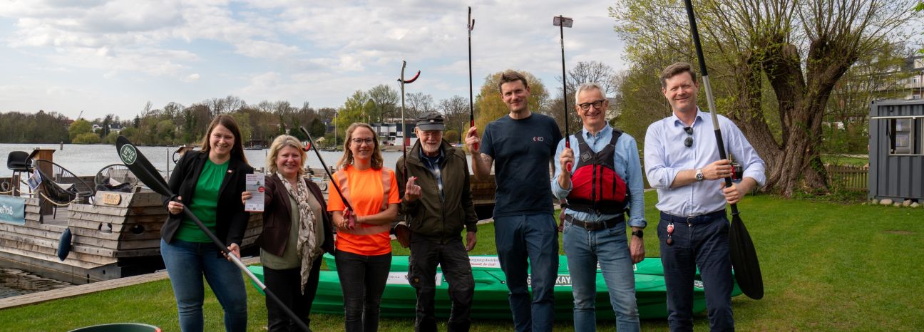 greenKayak-KickOff-1 greenKayak-KickOff-1