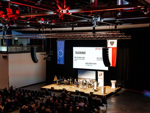 PortofLuebeck1 PortofLuebeck1